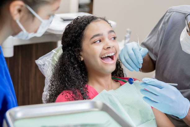 Best Emergency Dental Services for Seniors in Vilonia, AR